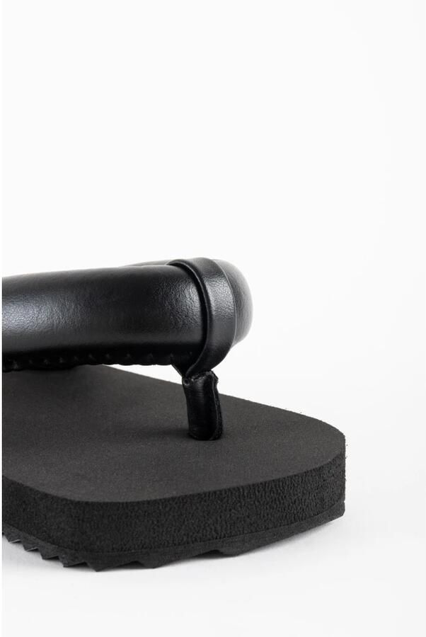 Yume Gewatteerde Band Slippers Black