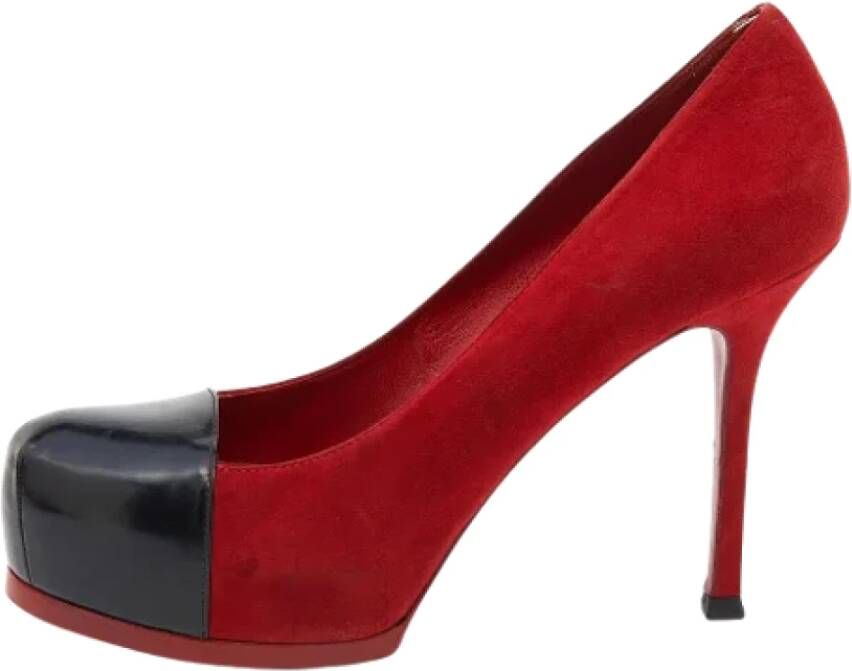 Yves Saint Laurent Vintage Pre-owned Leather heels Red Dames