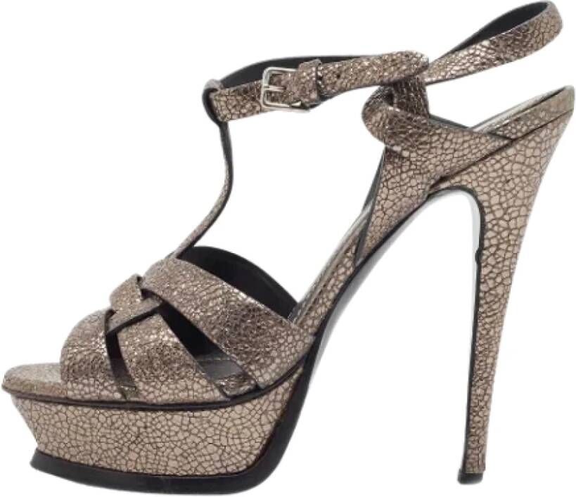 Yves Saint Laurent Vintage Pre-owned Suede sandals Gray Dames