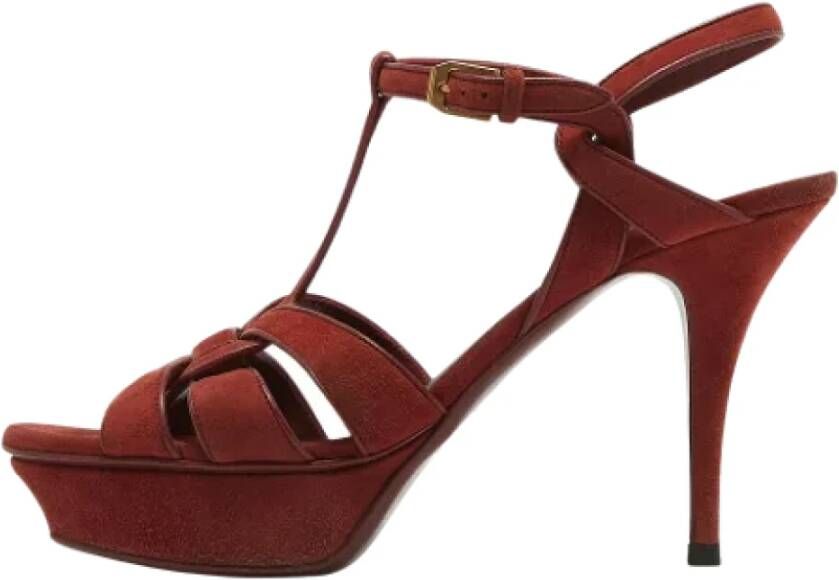 Yves Saint Laurent Vintage Pre-owned Suede sandals Red Dames