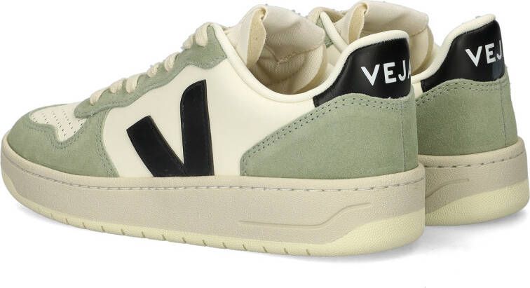 Veja V-10 lage sneakers