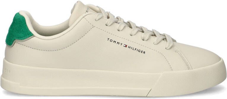 Tommy Hilfiger Plateausneakers TH COURT LTH DETAIL ESS vrijetijdsschoen lage schoen veterschoen met zijlijk logo-opdruk