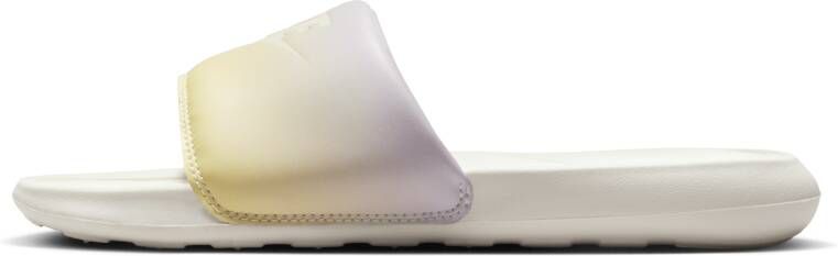 Nike Victori One Slippers met print voor dames Wit