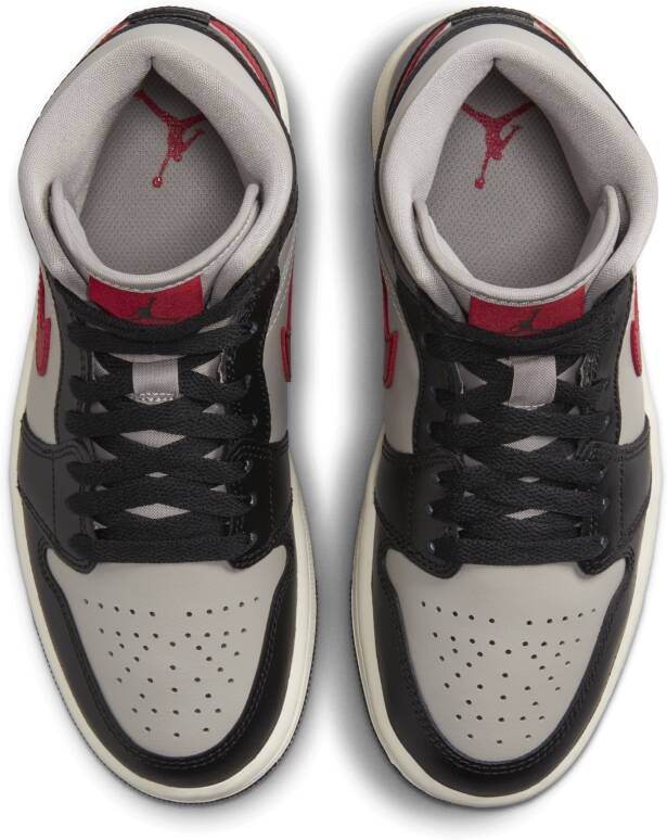 Jordan Wmns Air 1 Mid Basketball Schoenen black gym red college grey sail maat: 40 beschikbare maaten:36.5 37.5 38.5 39 40.5 41 42 - Foto 8