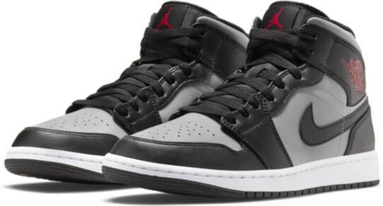 Jordan Air 1 Mid Schoenen Zwart