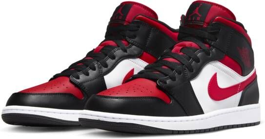 Jordan Air 1 Mid Schoenen Zwart