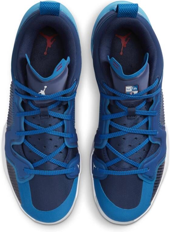 Jordan Air XXXVII Low Basketbalschoenen Blauw
