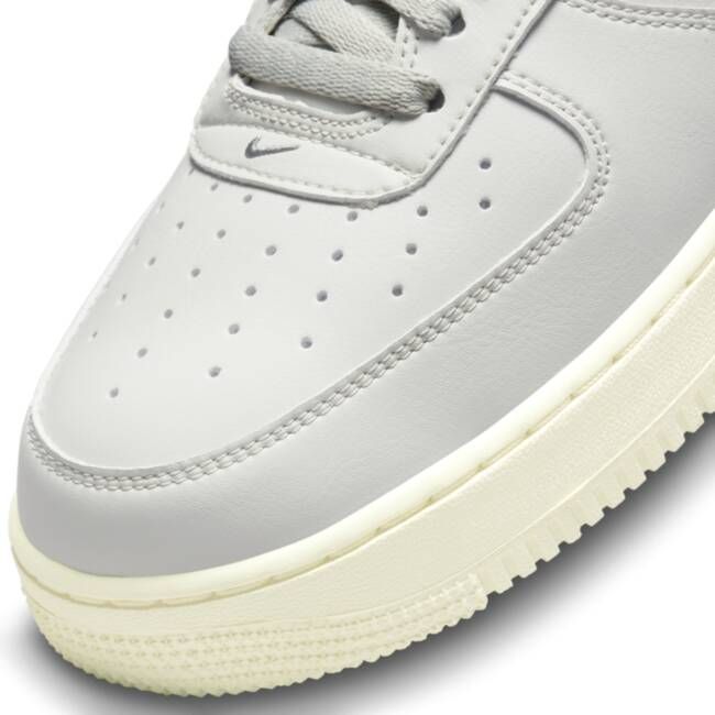 Nike Air Force 1 '07 LX Herenschoen Grijs