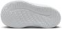 Nike Cosmic Runner schoenen voor baby's peuters Rood - Thumbnail 3