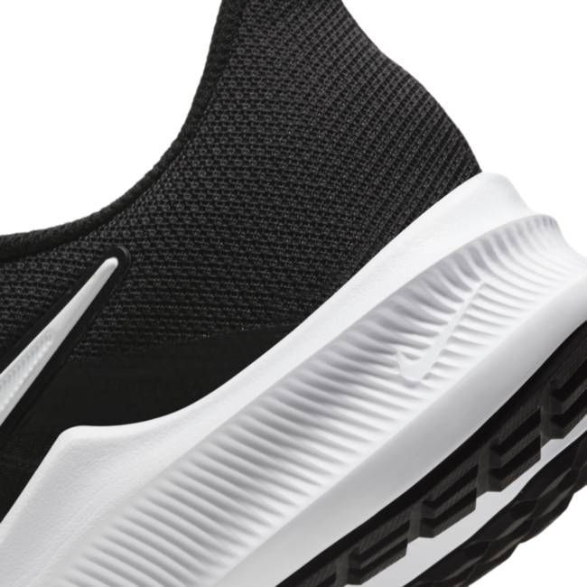 Nike Downshifter 11 Hardloopschoenen voor dames(straat) Zwart