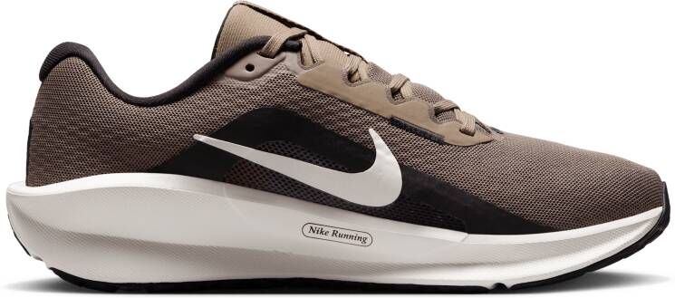 Nike Downshifter 13 hardloopschoenen voor dames (straat) Bruin