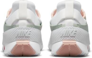 Nike Go FlyEase Eenvoudig aan en uit te trekken schoenen Wit