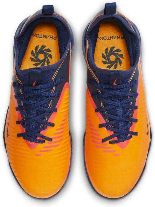 Nike Jr. Phantom 6 Low Academy 'Erling Haaland' voetbalschoenen voor kids (turf) Oranje