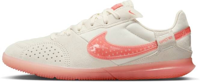 Nike Jr. Streetgato low top voetbalschoenen voor kleuters kids Bruin