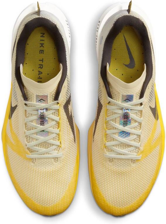 Nike Kiger 10 trailrunningschoenen voor heren Bruin