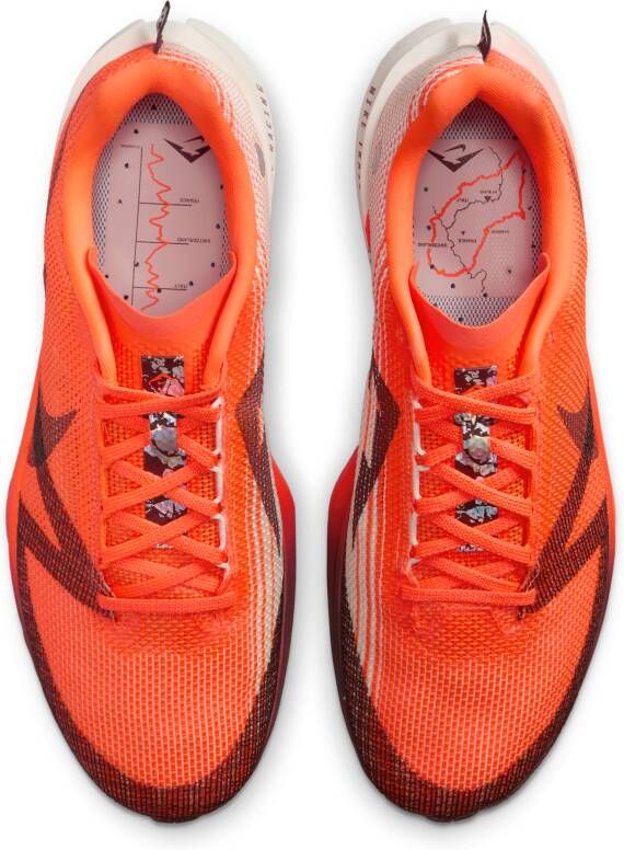 Nike Kiger 10 trailrunningschoenen voor heren Oranje