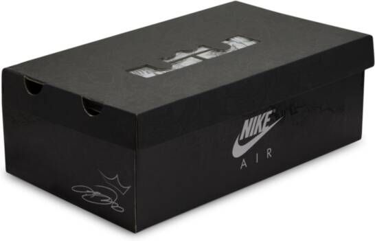 Nike LeBron 19 Basketbalschoenen Wit