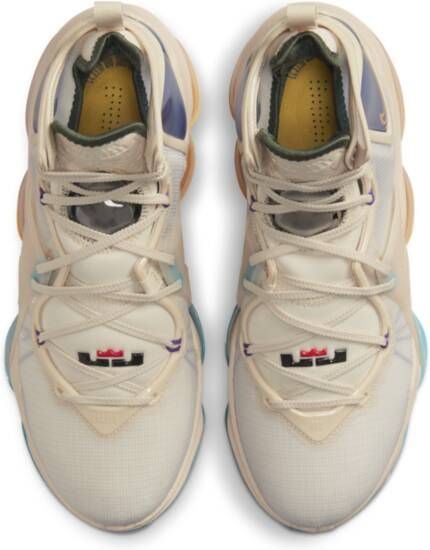 Nike LeBron 19 Basketbalschoenen Wit