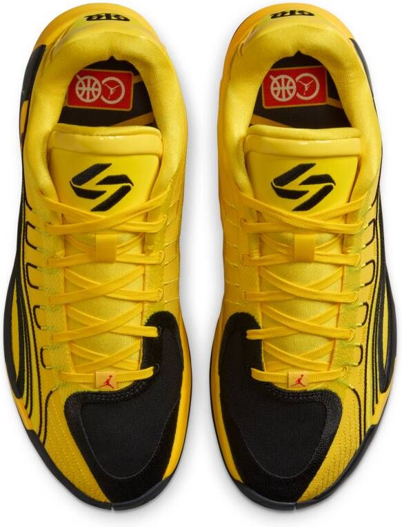 Nike Luka 4 Quai 54 basketbalschoenen Geel