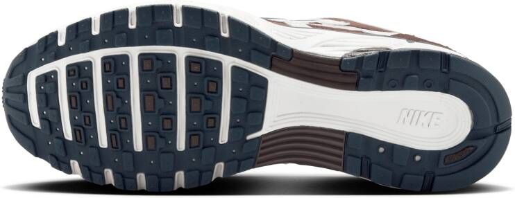 Nike P-6000 damesschoenen Grijs