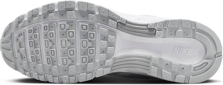 Nike P-6000 damesschoenen Wit