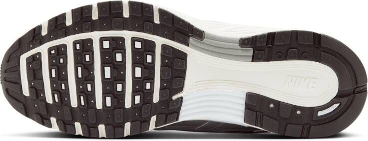 Nike P-6000 damesschoenen Wit