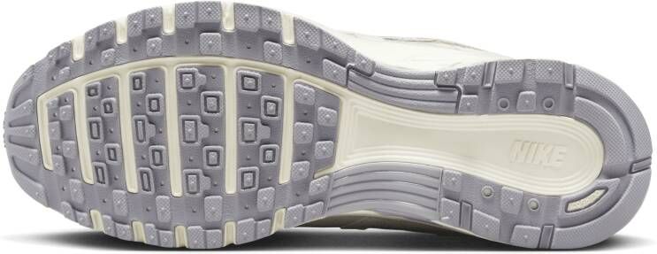 Nike P-6000 Premium damesschoenen Grijs