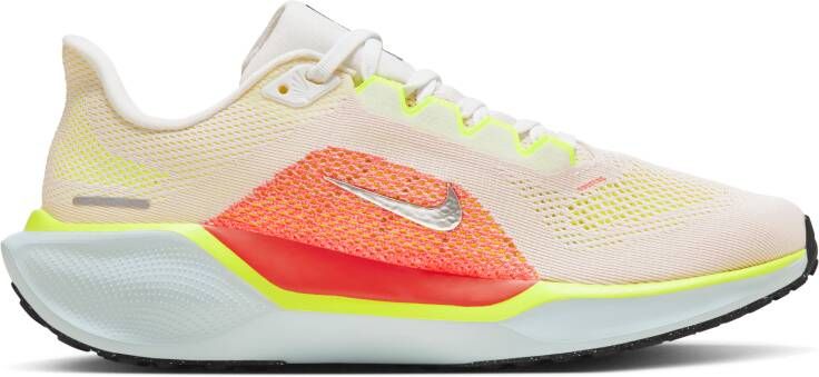 Nike Pegasus 41 hardloopschoenen voor dames (straat) Wit