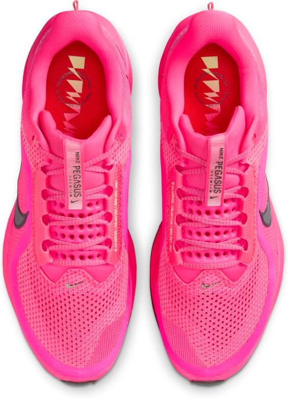 Nike Pegasus Premium hardloopschoenen voor heren (straat) Roze