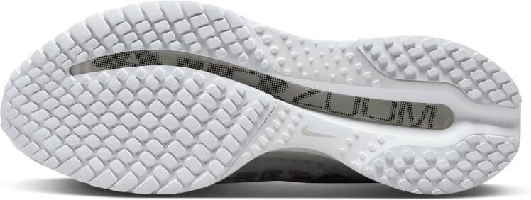 Nike Pegasus Premium hardloopschoenen voor heren (straat) Wit