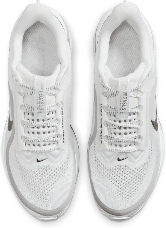 Nike Pegasus Premium hardloopschoenen voor heren (straat) Wit