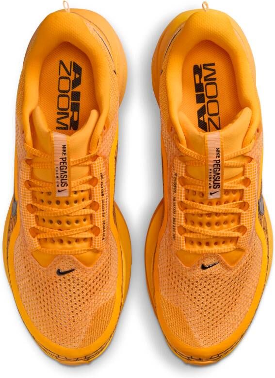 Nike Pegasus Premium LV8 hardloopschoenen voor heren (straat) Geel