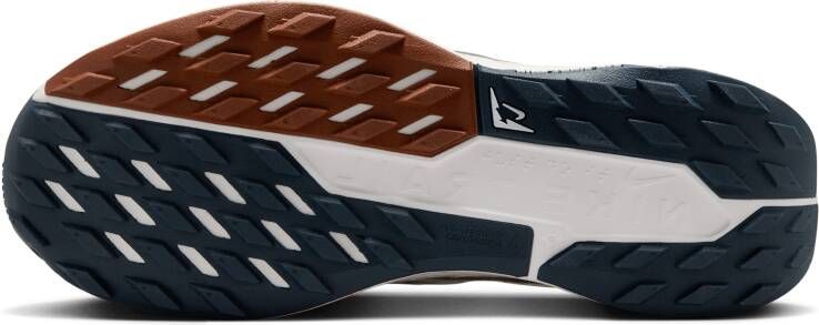 Nike Pegasus Trail 5 trailrunningschoenen voor dames Wit