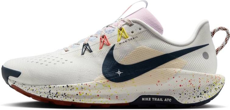 Nike Pegasus Trail 5 trailrunningschoenen voor heren Wit