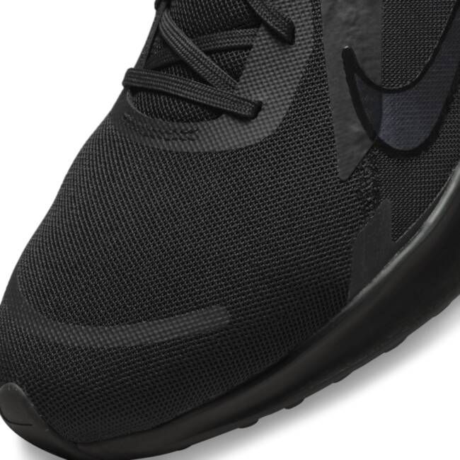 Nike Quest 5 Hardloopschoenen voor heren (straat) Zwart