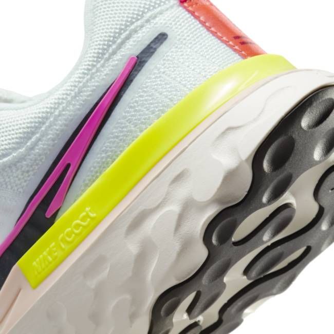 Nike React Infinity Run Flyknit 2 Hardloopschoenen voor dames(straat) Wit
