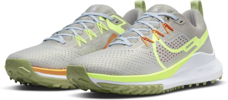 Nike React Pegasus Trail 4 Trailrunningschoenen voor heren Grijs