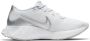 Nike Renew Run Sportschoenen Vrouwen wit zilver - Thumbnail 7