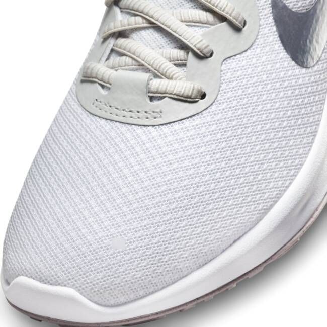 Nike Revolution 6 Next Nature Premium Hardloopschoen voor dames (straat) Wit