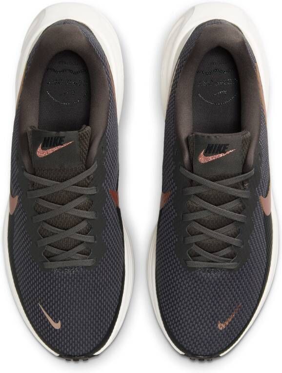 Nike Revolution 8 hardloopschoenen voor dames (straat) Bruin