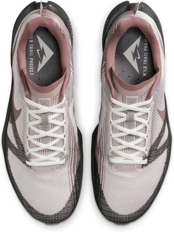 Nike Kiger 10 trailrunningschoenen voor heren Grijs
