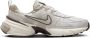 Nike V2k Run Dames Schoenen Beige Maat: 40.5 Mesh Synthetisch Foot Locker - Thumbnail 4
