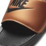 Nike Victori One Slipper voor dames Black Metallic Copper Black Dames - Thumbnail 7