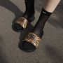 Nike Victori One Slippers met print voor dames Zwart - Thumbnail 9