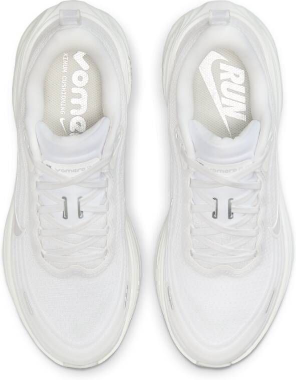 Nike Vomero Plus hardloopschoenen voor dames (straat) Wit