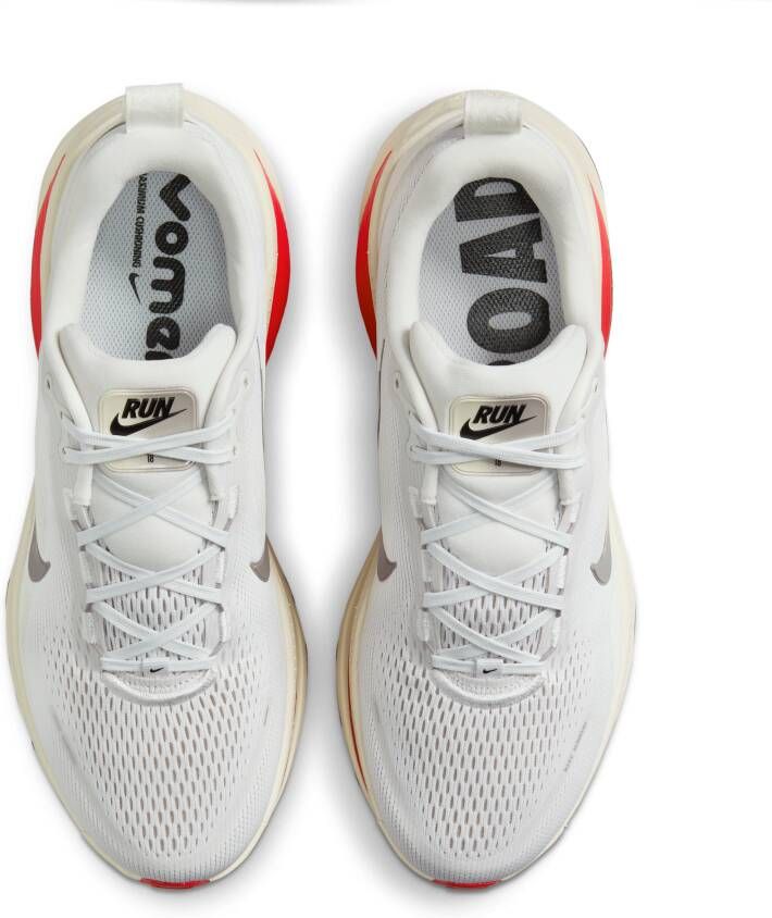 Nike Vomero 18 hardloopschoenen voor heren (straat) Grijs