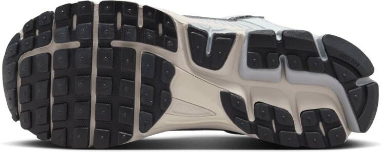 Nike Zoom Vomero 5 damesschoenen Grijs