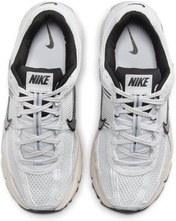Nike Zoom Vomero 5 damesschoenen Grijs