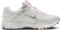 Nike Zoom Vomero 5 schoenen Grijs - Thumbnail 3