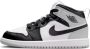 Jordan Aj1 Mid Unisex Schoenen Wit Maat: 33.5 Leer Foot Locker - Thumbnail 1